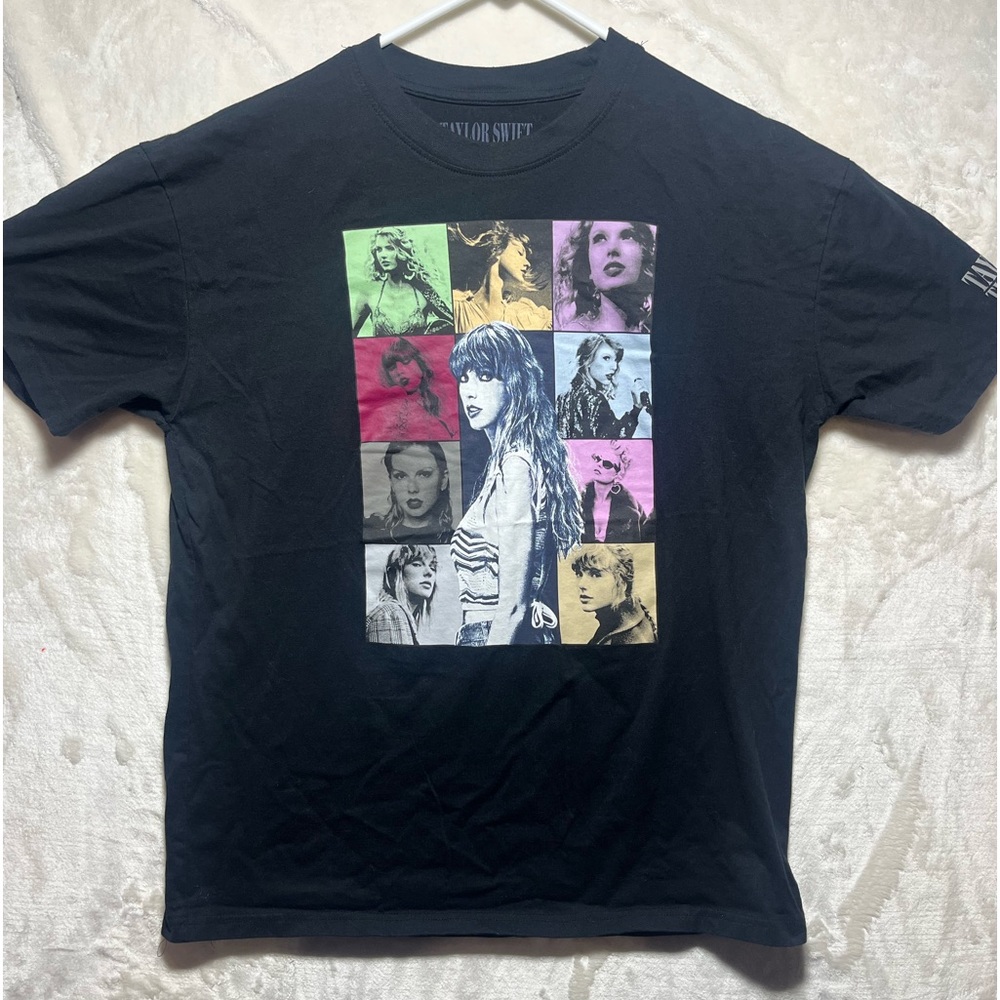 Taylor Swift The Eras Concert Tour 2023 Official Merch T shirt Sz Small Black